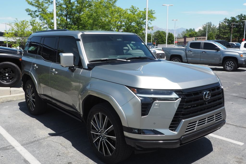 2025 Lexus GX 460 550 Luxury's photo