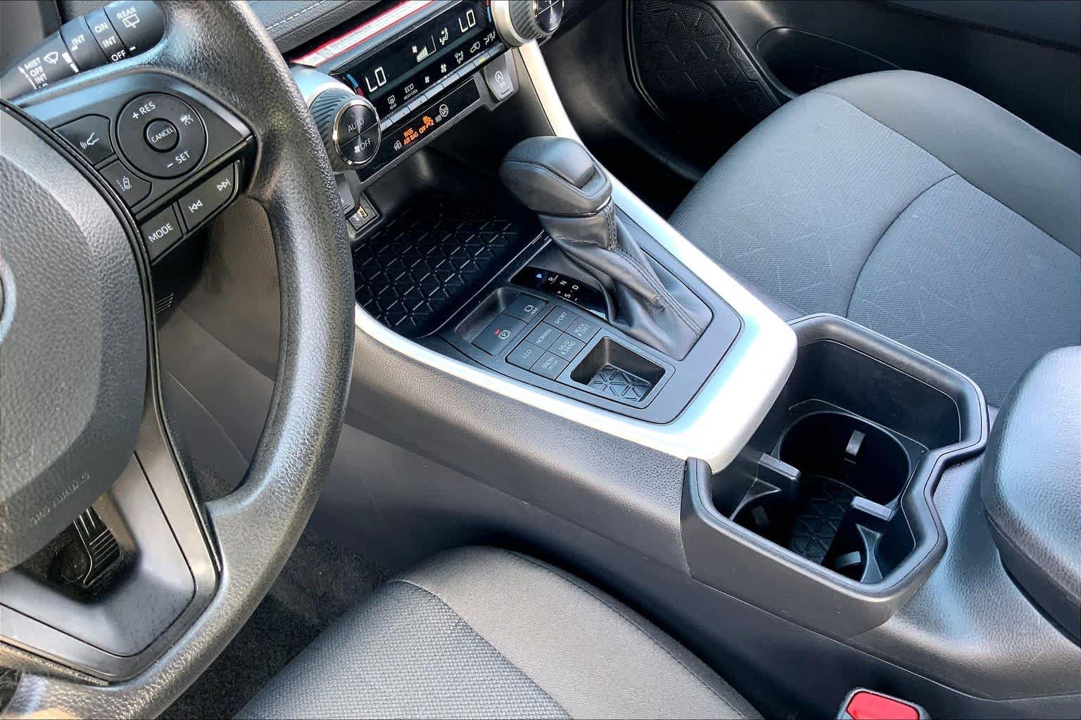 Used 2025 Silver Sky Metallic Toyota XLE image 16