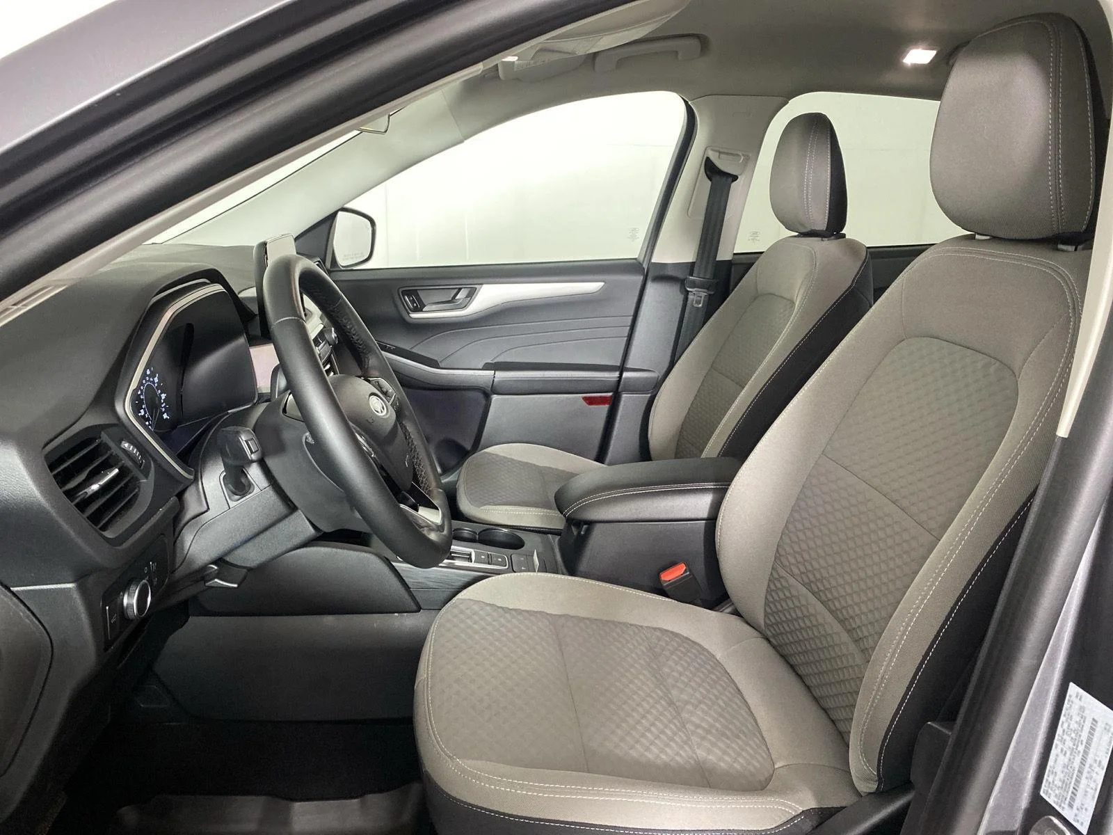 Used 2022 Carbonized Gray Ford SE image 13