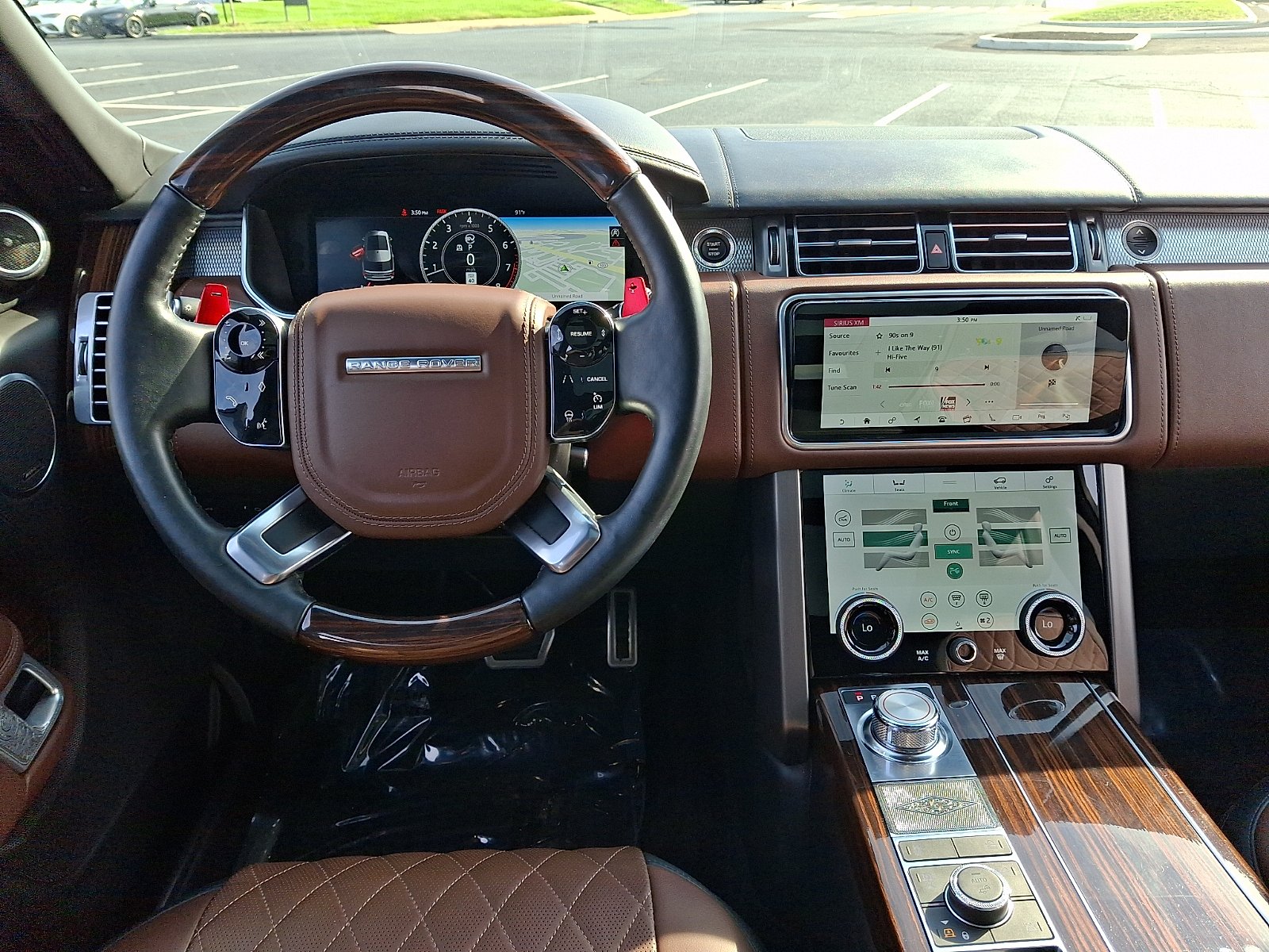 Used 2021 Eiger Grey Metallic - 1DF Land Rover SVAutobiography Dynamic image 10