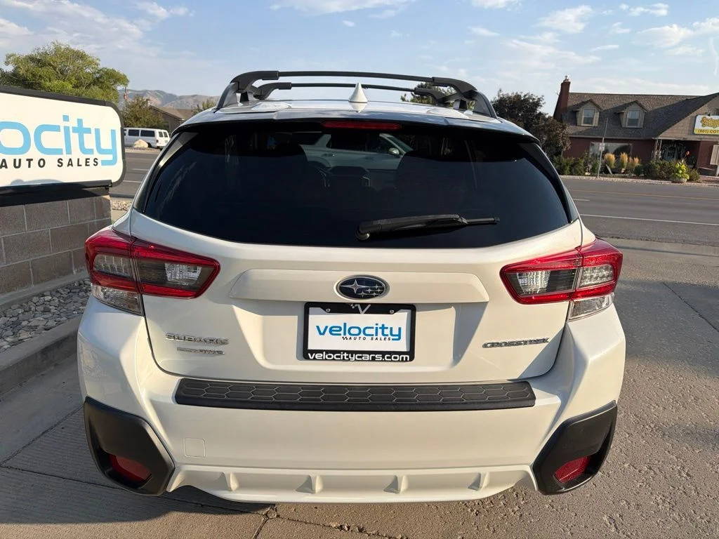 Used 2020 White Subaru Premium image 6