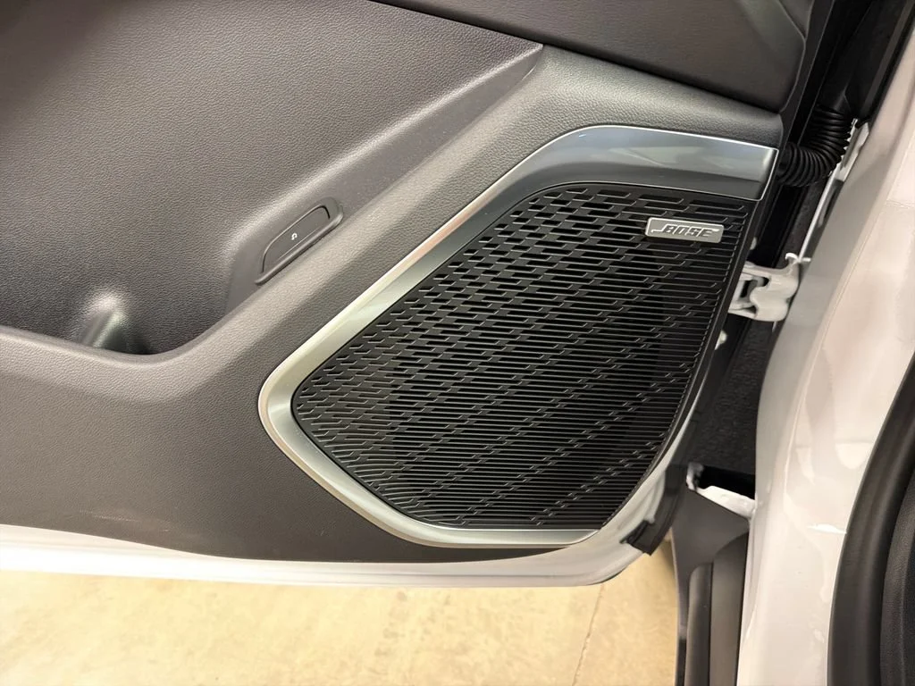 2026 Buick Enclave Preferred - Photo 24