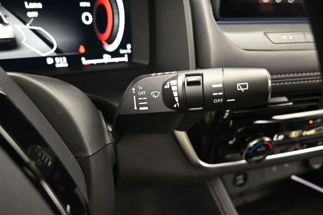 New 2026 Black Nissan Platinum image 20