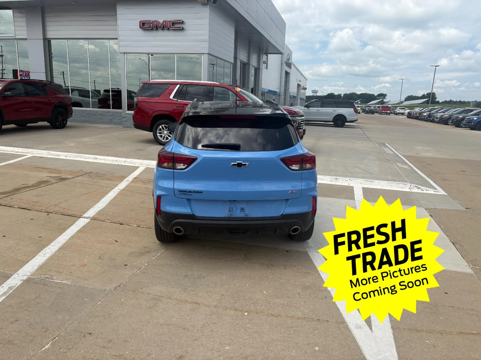 Used 2023 Fountain Blue Chevrolet RS image 5