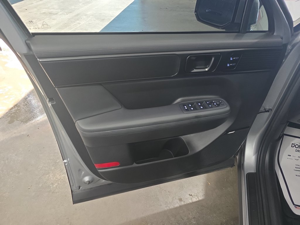 Used 2024 Silver Hyundai Calligraphy image 12
