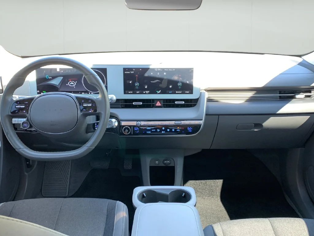 Certified Used 2024 Abyss Black Hyundai SEL image 20