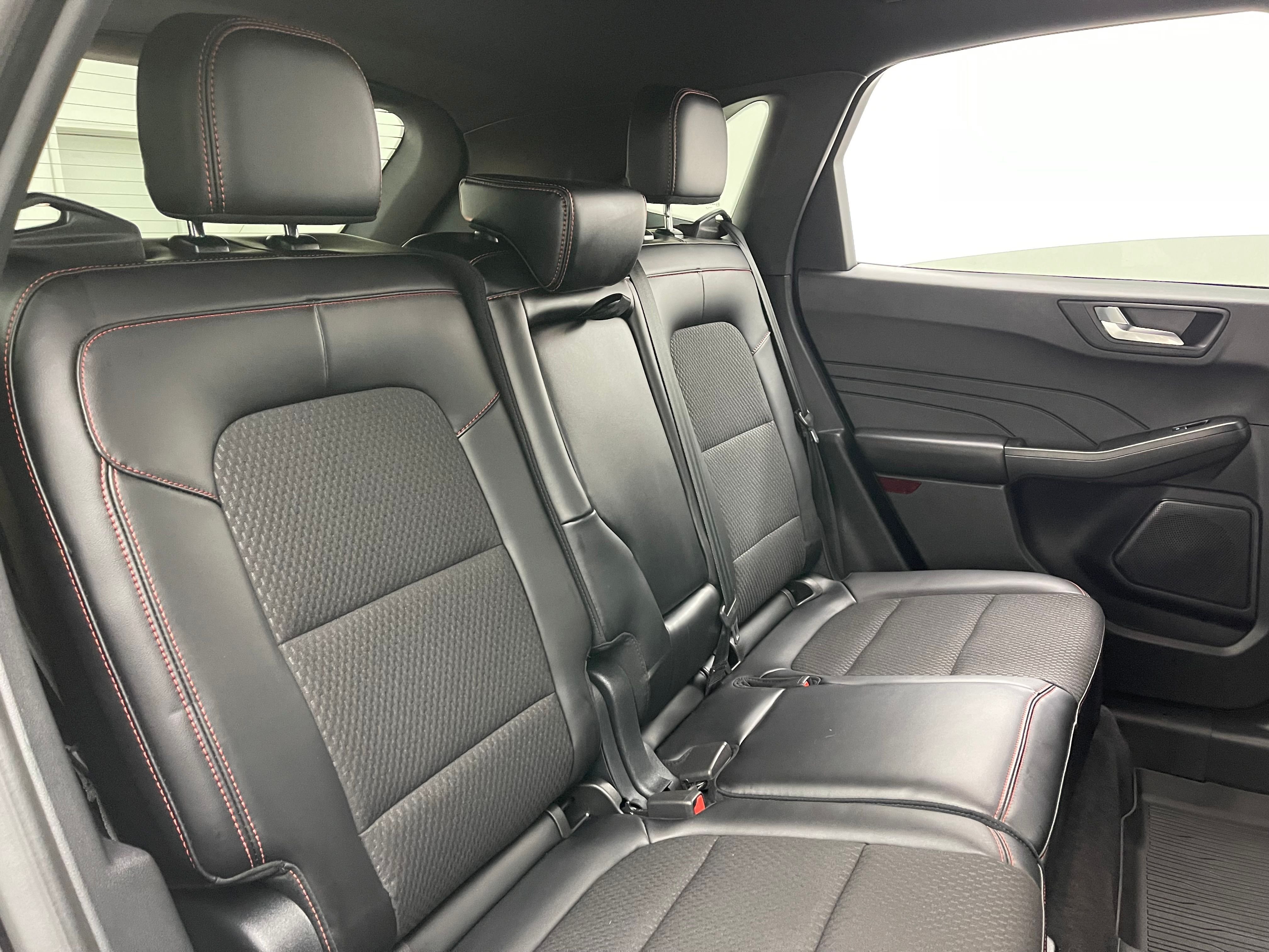 Used 2024 Black Metallic Ford ST-Line image 35