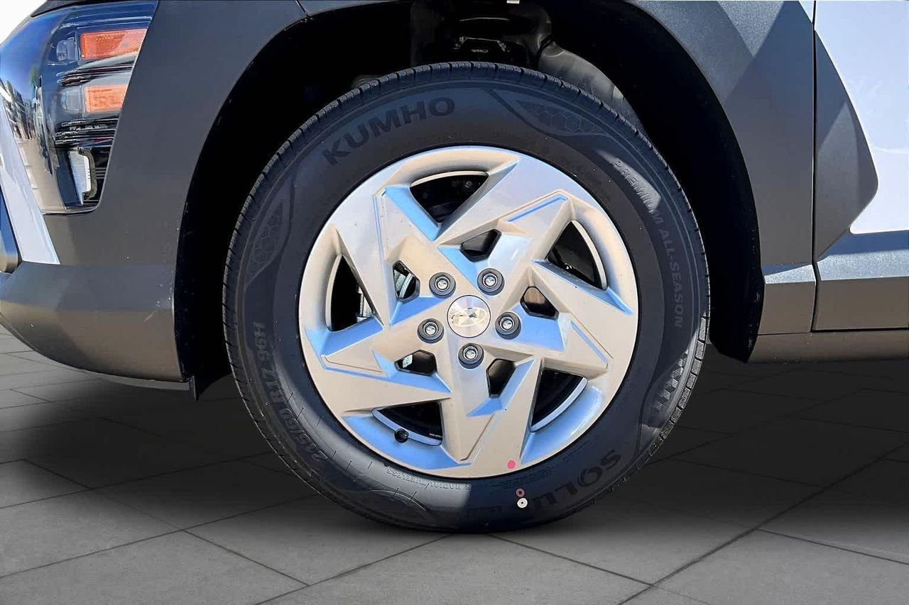 New 2026 Atlas White Hyundai SE image 11