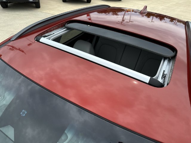 Used 2023 Red Hyundai Limited image 40