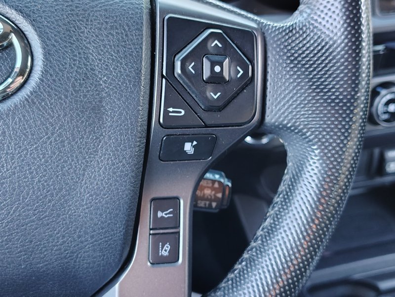 Used 2018 White Toyota TRD Sport image 28