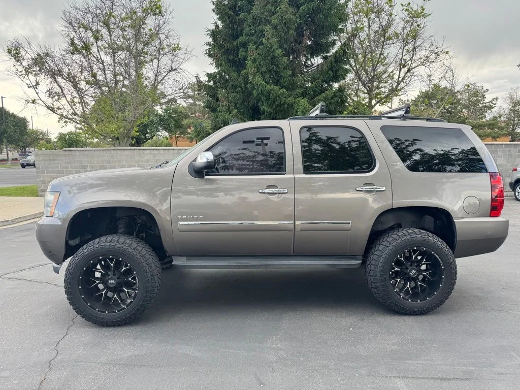 Used 2012 Gray Chevrolet LTZ image 5