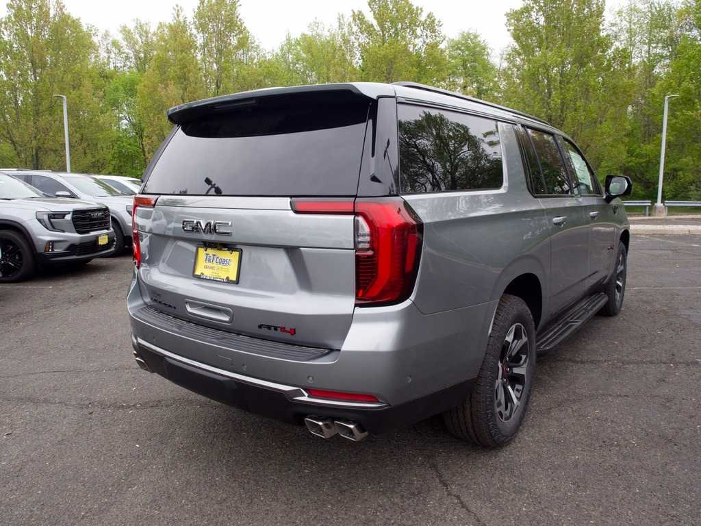 New 2026 Sterling Metallic GMC AT4 image 9