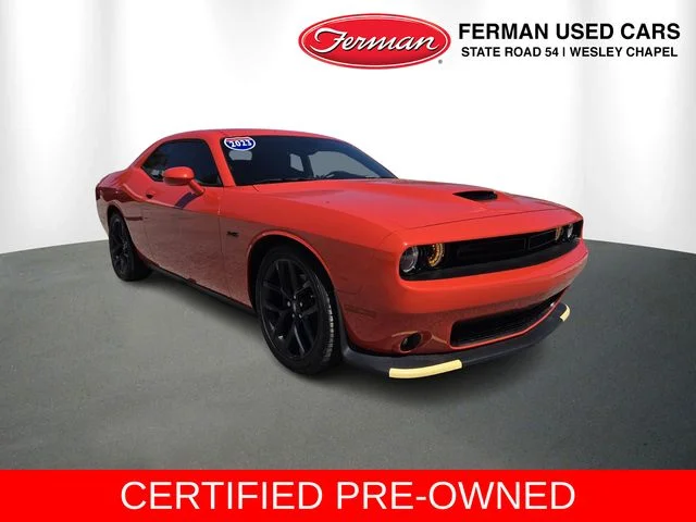 2023 Dodge Challenger R/T's photo