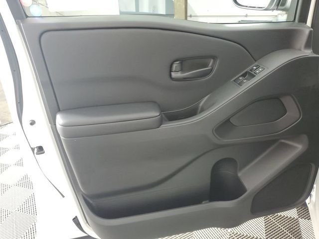 New 2026 Glacier White Nissan King Cab® S image 13