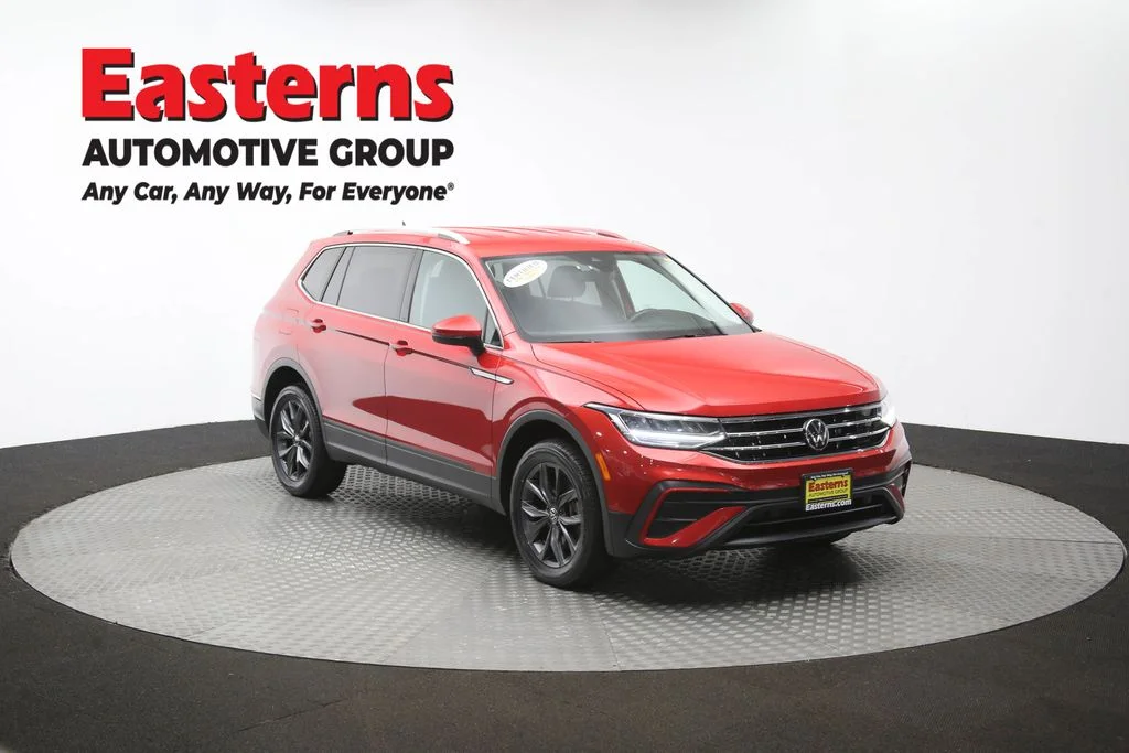 Used 2023 Red Volkswagen 2.0T SE image 47