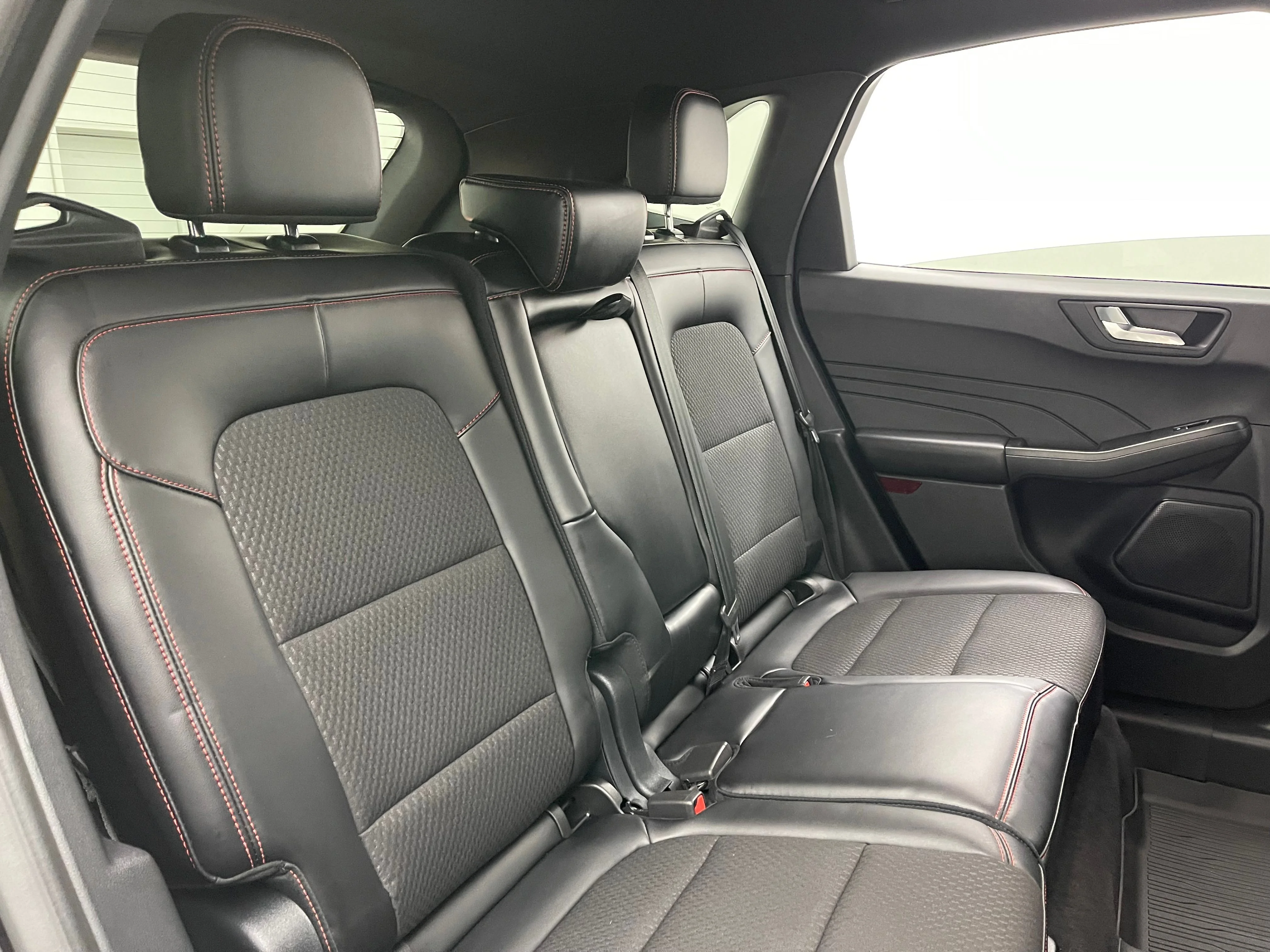 Used 2024 Black Metallic Ford ST-Line image 35