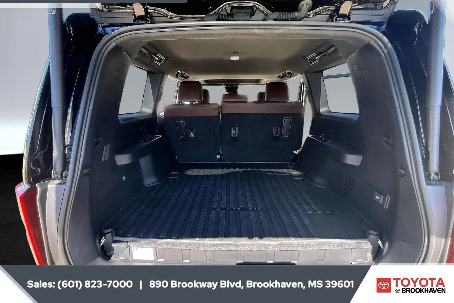 Used 2025 Black Toyota Base image 21
