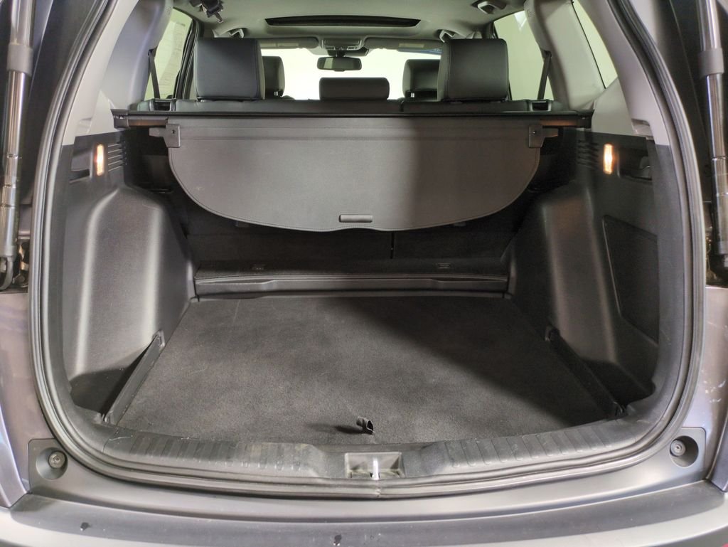 Certified Used 2022 Platinum White Pearl Honda Touring image 26