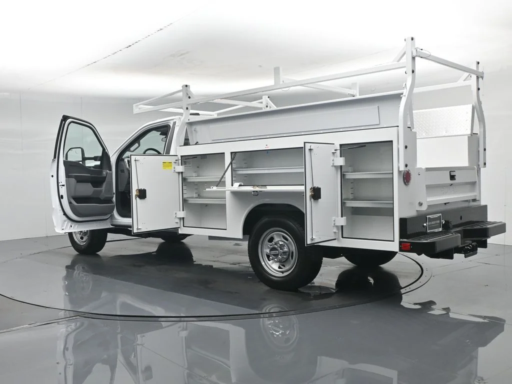 New 2026 Oxford White Ford XL image 36