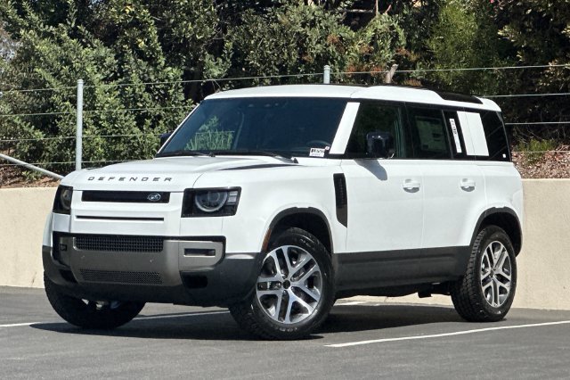 2026 Land Rover Defender 110 S