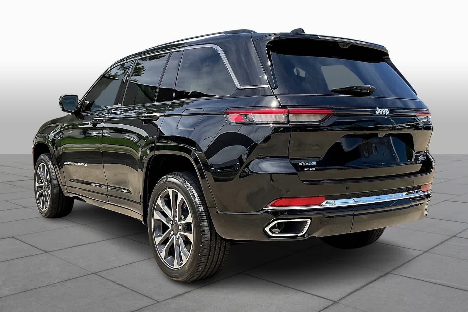 2023 Jeep Grand Cherokee Overland 4xe - Photo 12