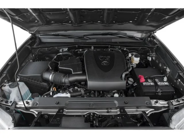 Used 2022 Gray Toyota SR5 image 12