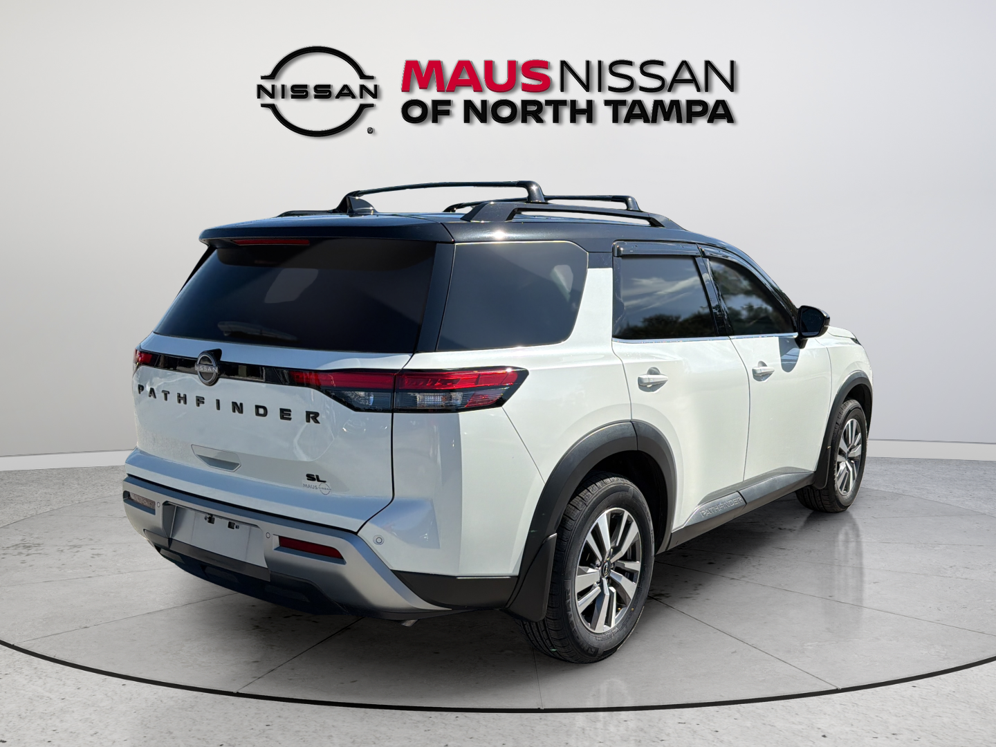 Used 2023 White Nissan SL image 12