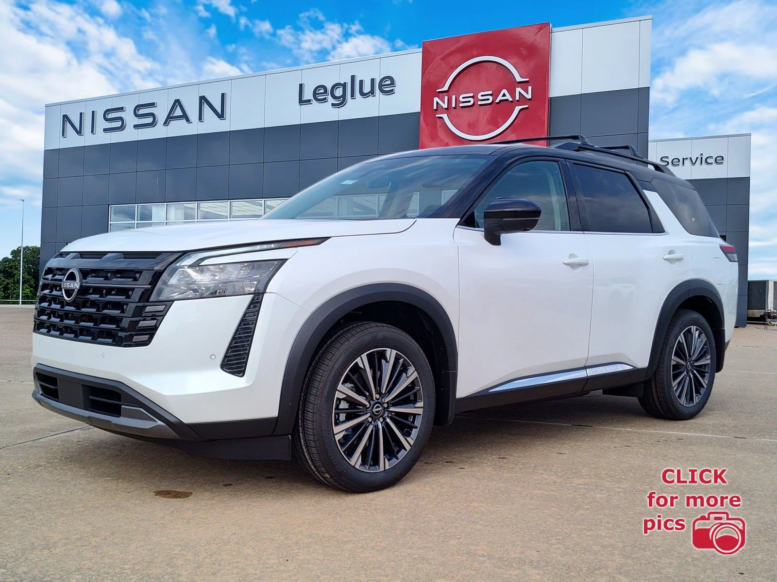 2026 Nissan Pathfinder Platinum