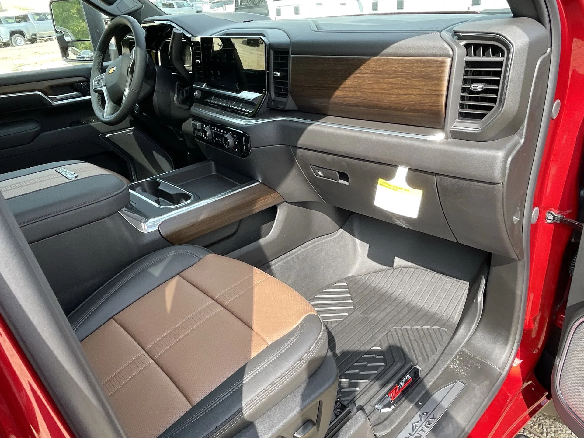 New 2025 Radiant Red Tintcoat Chevrolet High Country image 31
