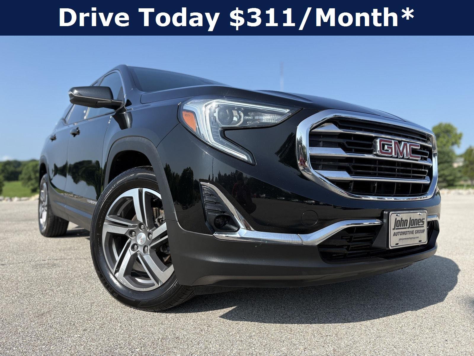 Used 2020 Ebony Twilight Metallic GMC SLT image 2