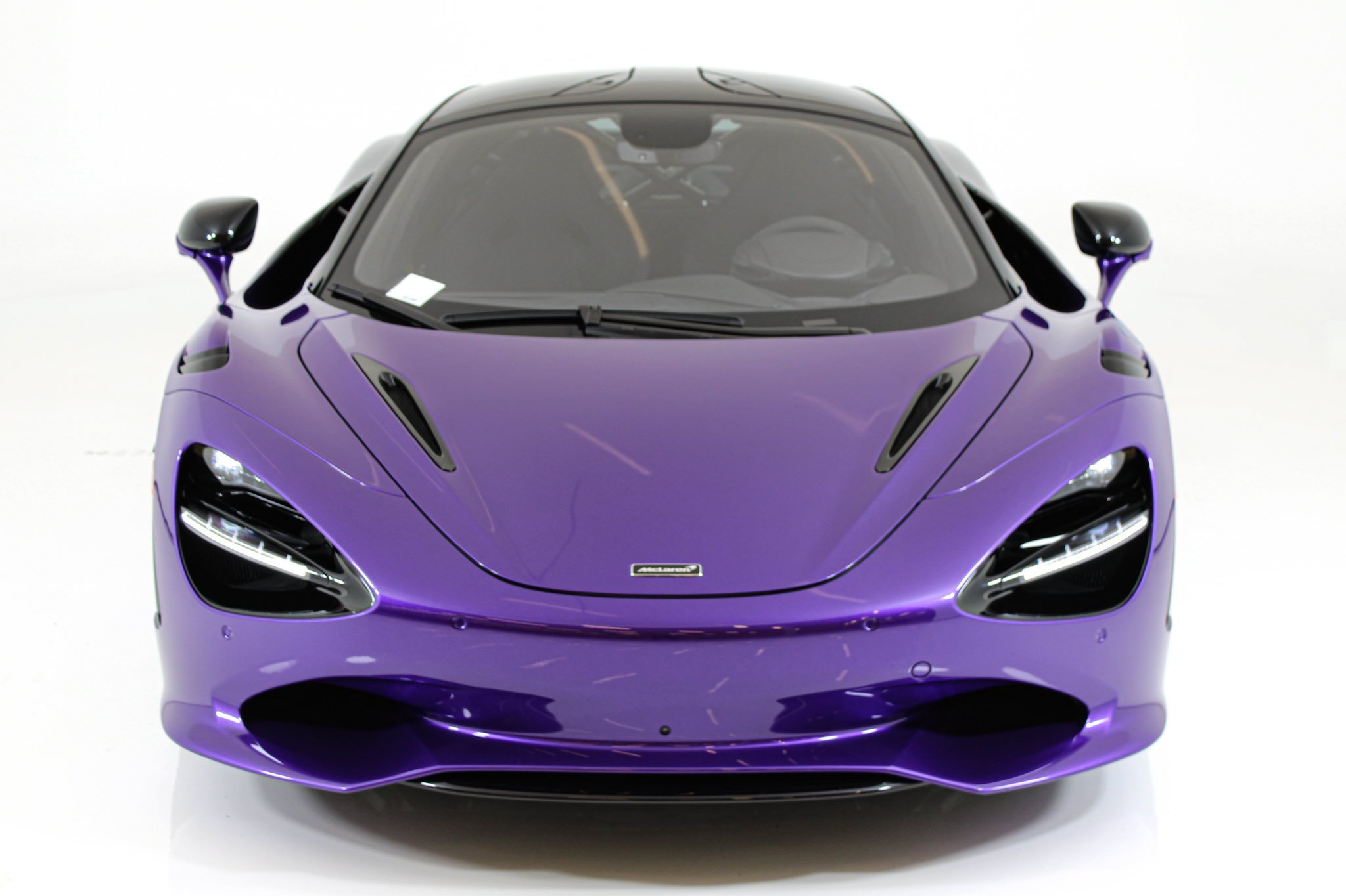 Used 2024 Purple McLaren Coupe image 24