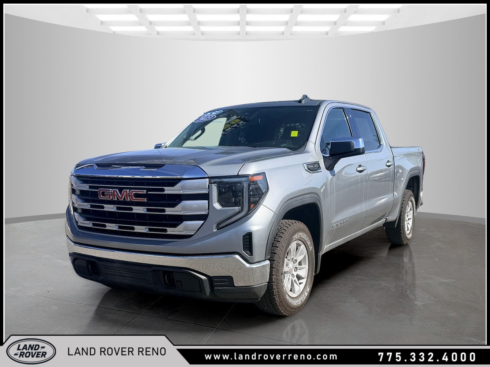 2023 GMC Sierra SLE 4WD Crew Cab Short Box's photo