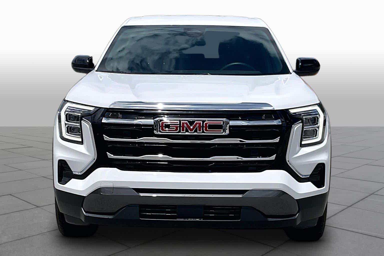 Used 2026 Summit White GMC FWD Elevation image 4