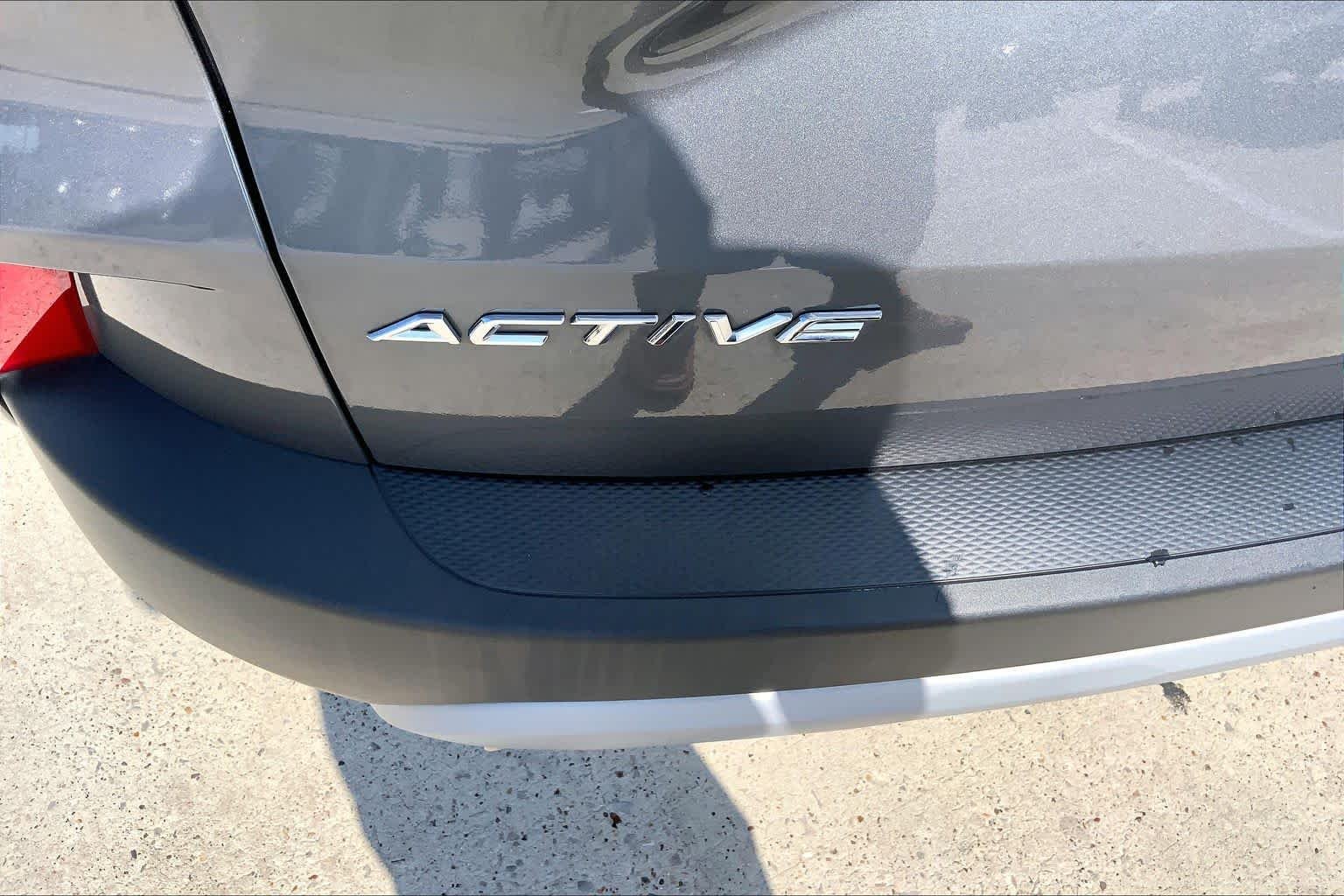 Used 2024 Carbonized Gray Metallic Ford Active image 10