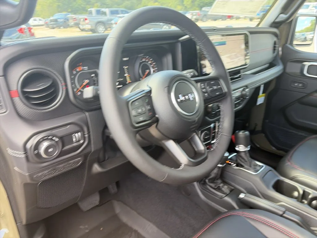 New 2027 41 Paint Jeep Rubicon X image 10