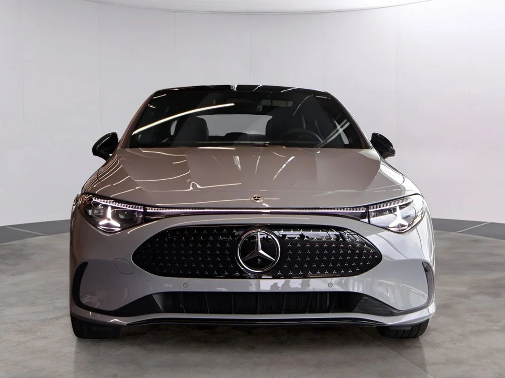New 2027 MANUFAKTUR Alpine Grey Mercedes-Benz CLA 350 image 2