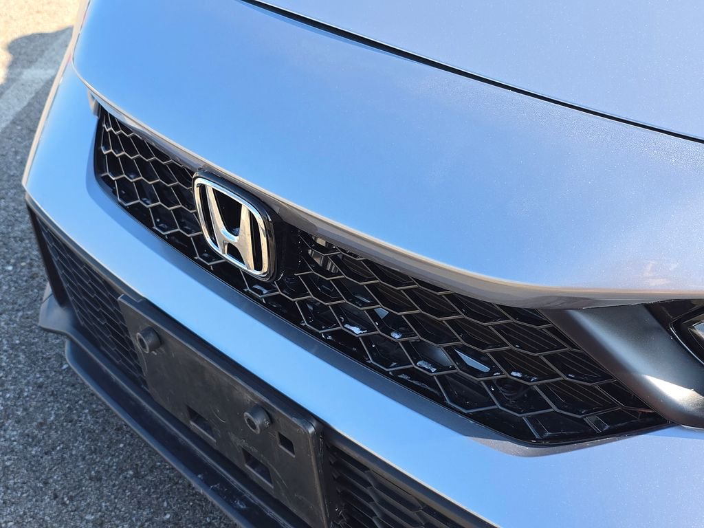 Used 2025 Silver Honda LX image 12