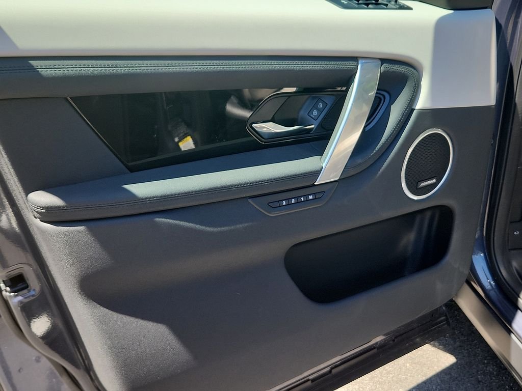 2025 Land Rover Discovery Sport S - Photo 12