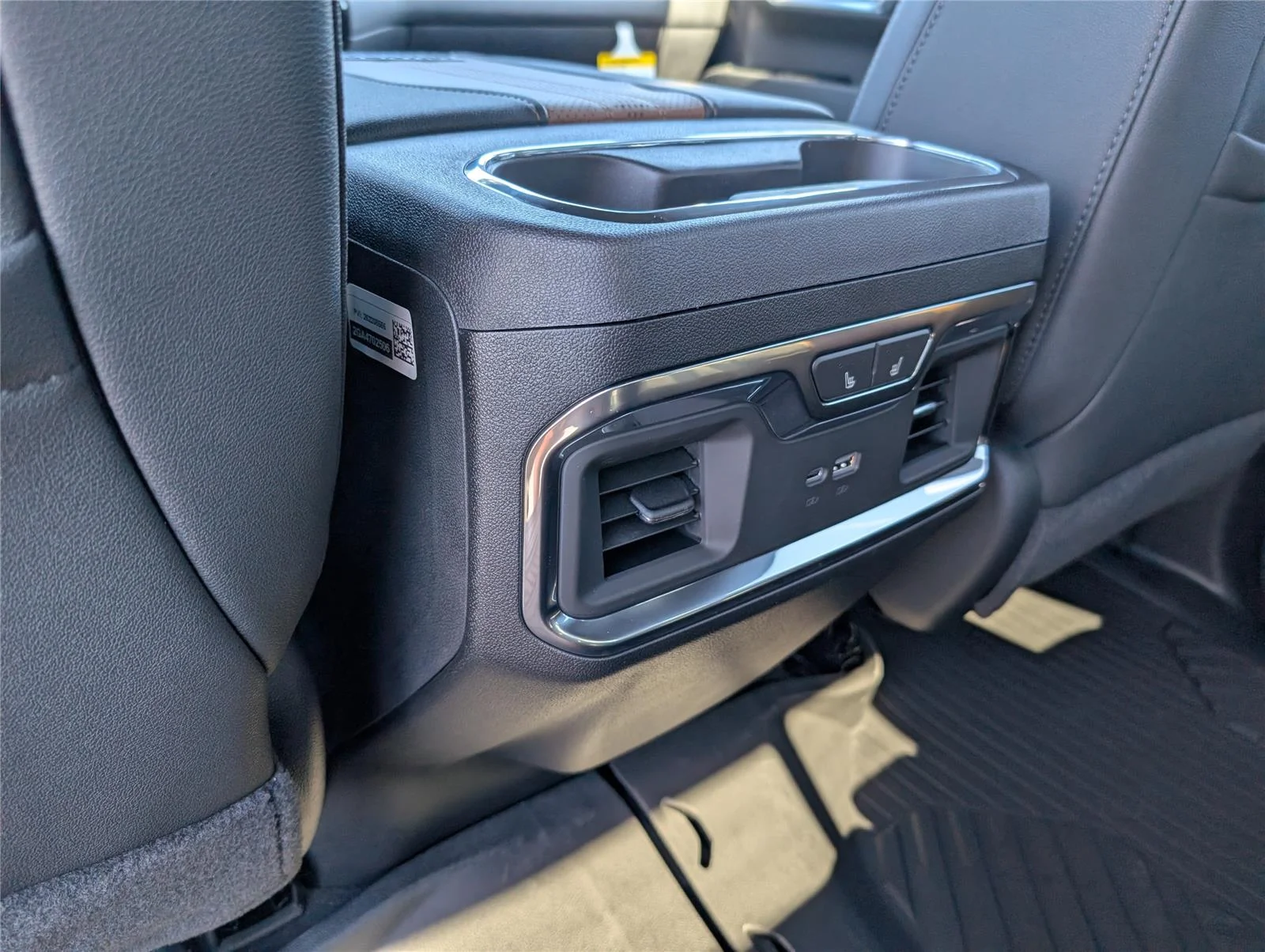 2026 Chevrolet Silverado 2500 HD High Country - Photo 28