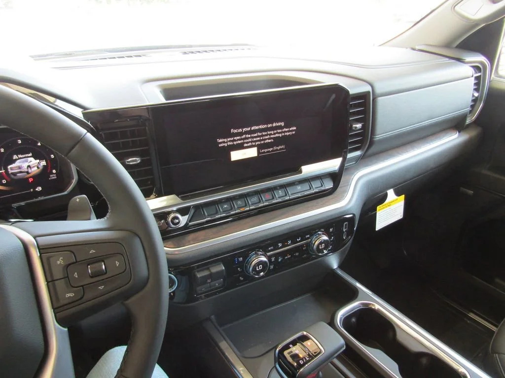 2026 GMC Sierra 1500 SLT - Photo 32