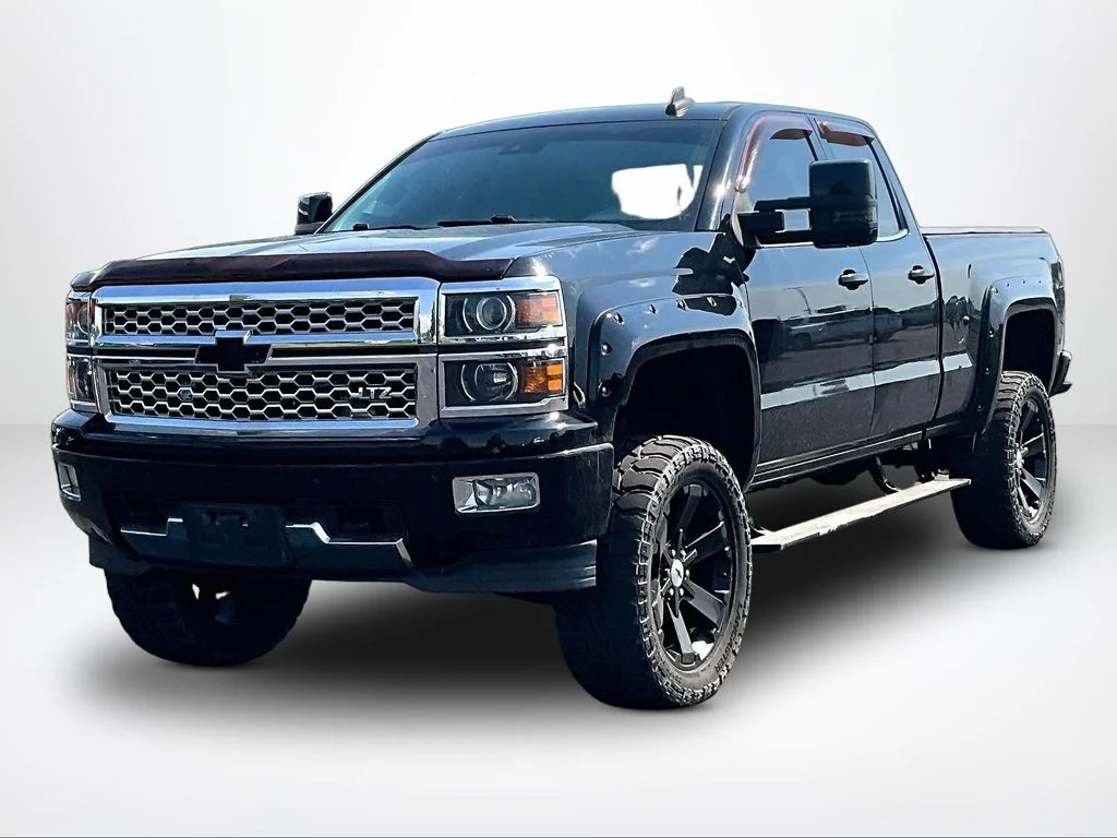 Used 2015 Black Chevrolet LTZ image 34
