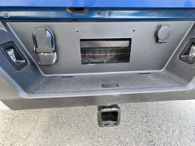 Used 2022 Blue Ford XLT image 17