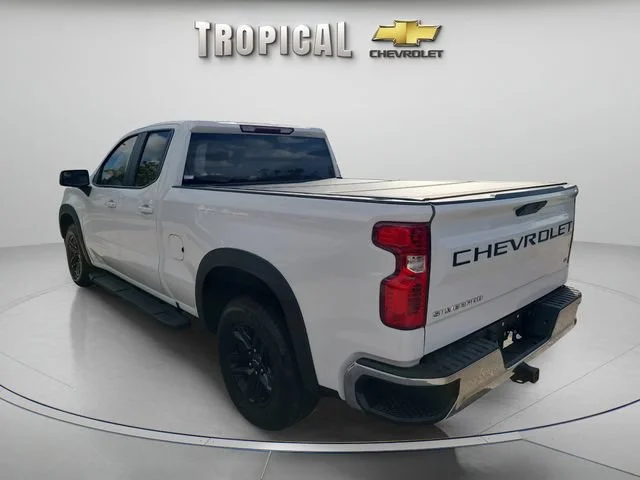 Used 2020 SUMMIT WHITE Chevrolet LT image 3