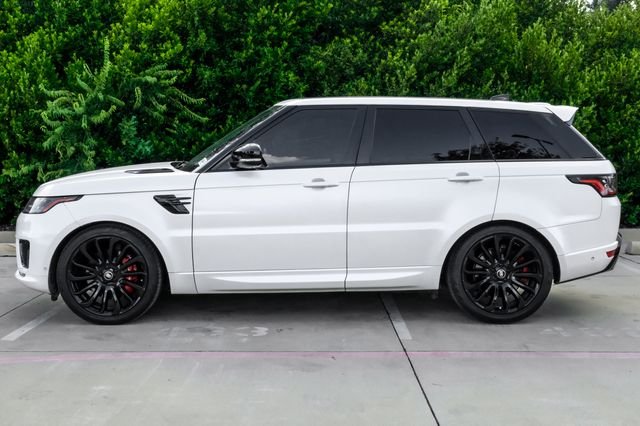 Used 2022 White Land Rover HSE Dynamic image 16