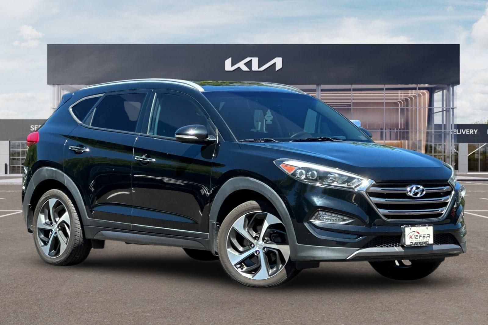Used 2016 Hyundai Tucson Limited with VIN KM8J3CA21GU242078 for sale in Eugene, OR