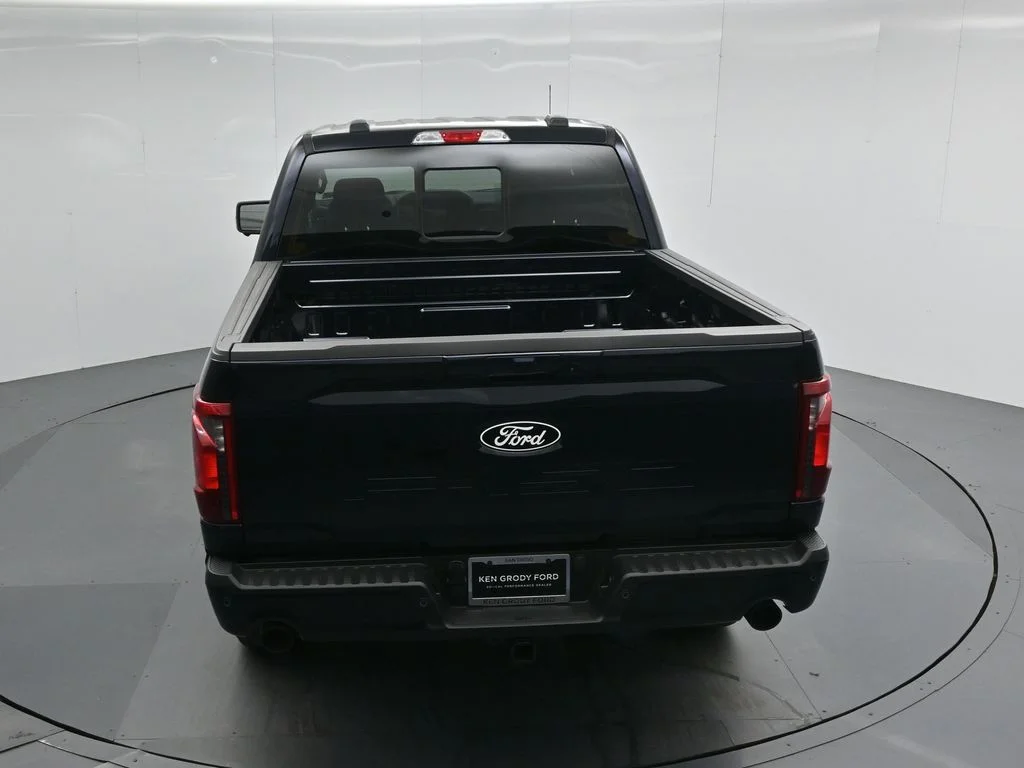 New 2026 Antimatter Blue Metallic Ford XLT image 40