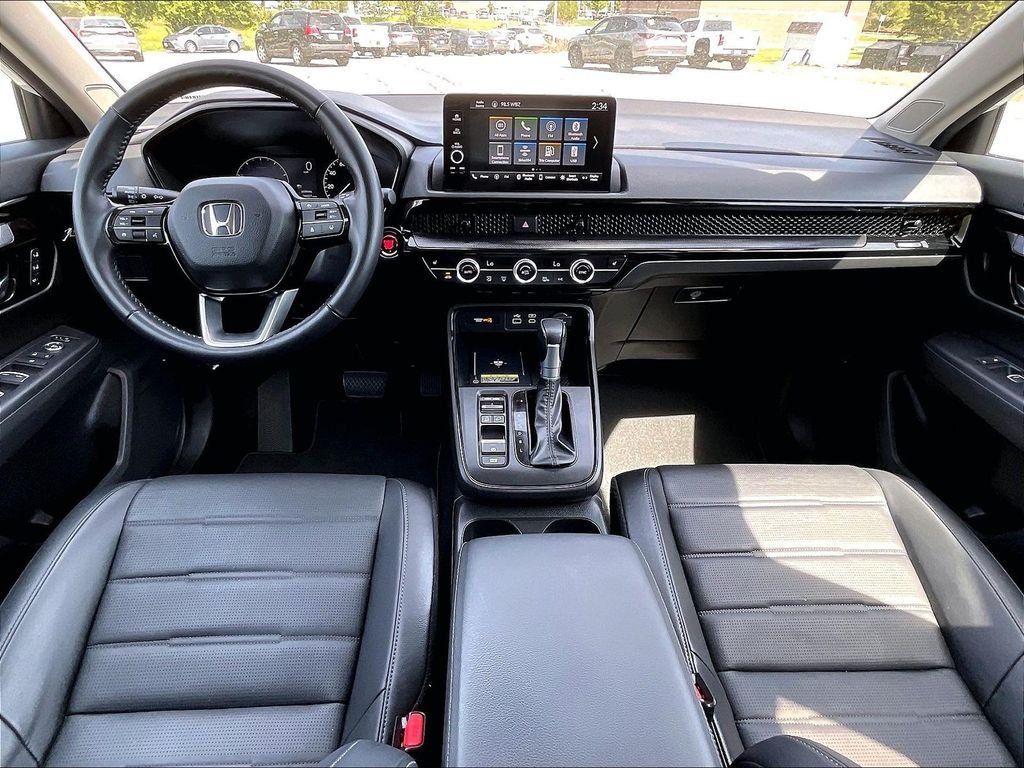 Used 2025 White Honda EX-L image 21