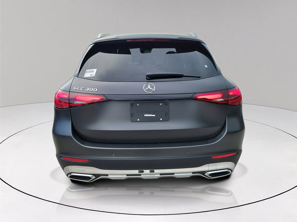 New 2027 MANUFAKTUR exclusive graphite grey magno Mercedes-Benz GLC 300 image 5