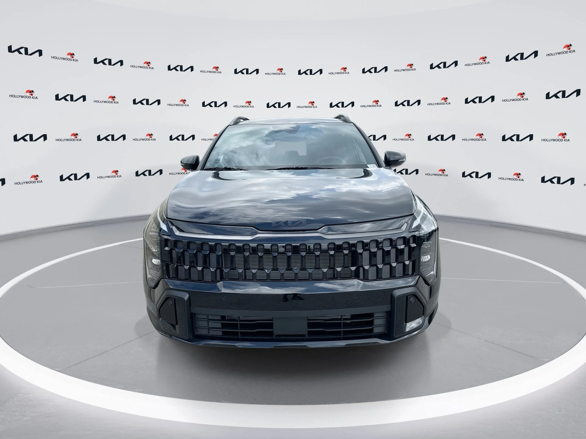 New 2026 Ebony Black Kia X-Line image 3