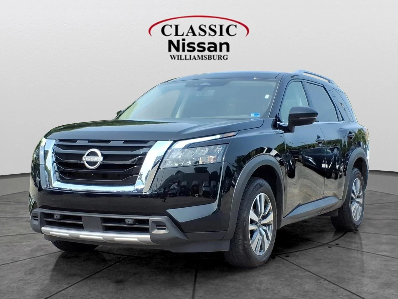 Used 2025 Super Black Nissan SL image 1